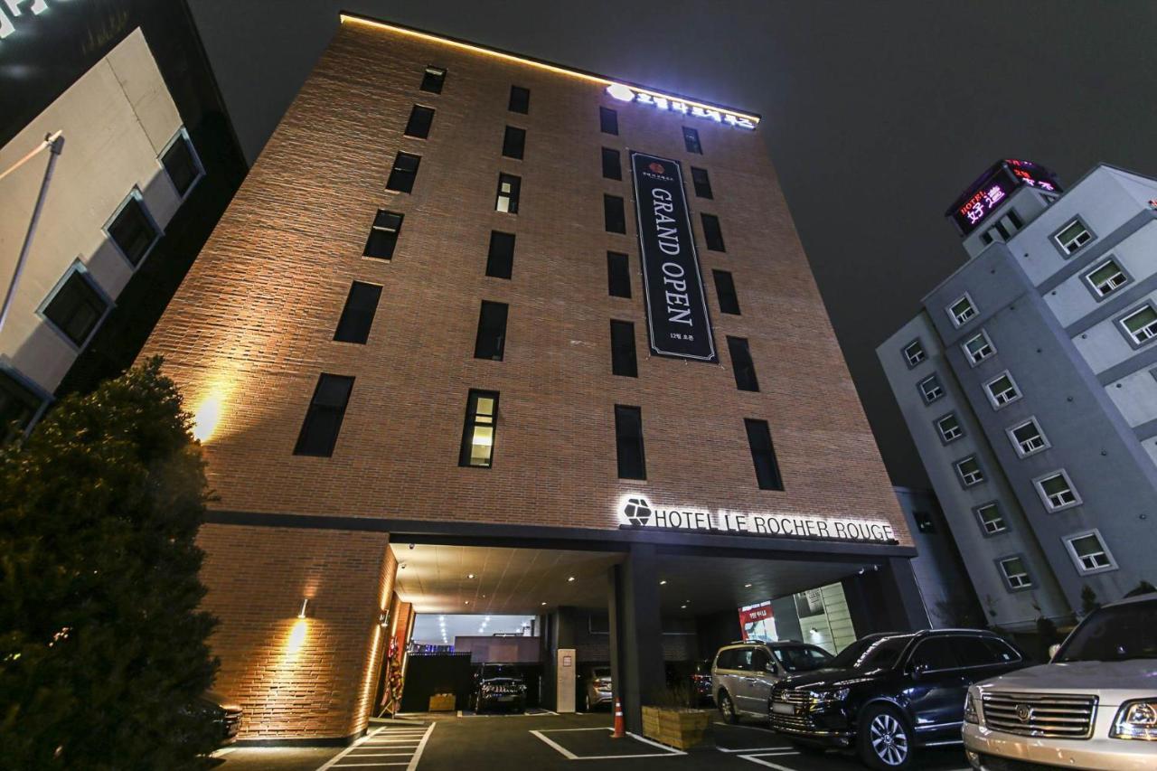 Lerocherrouge Hotel Chuncheon Εξωτερικό φωτογραφία